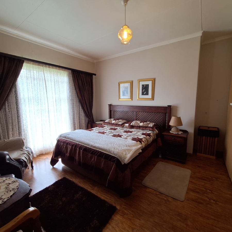 5 Bedroom Property for Sale in Villiers Free State